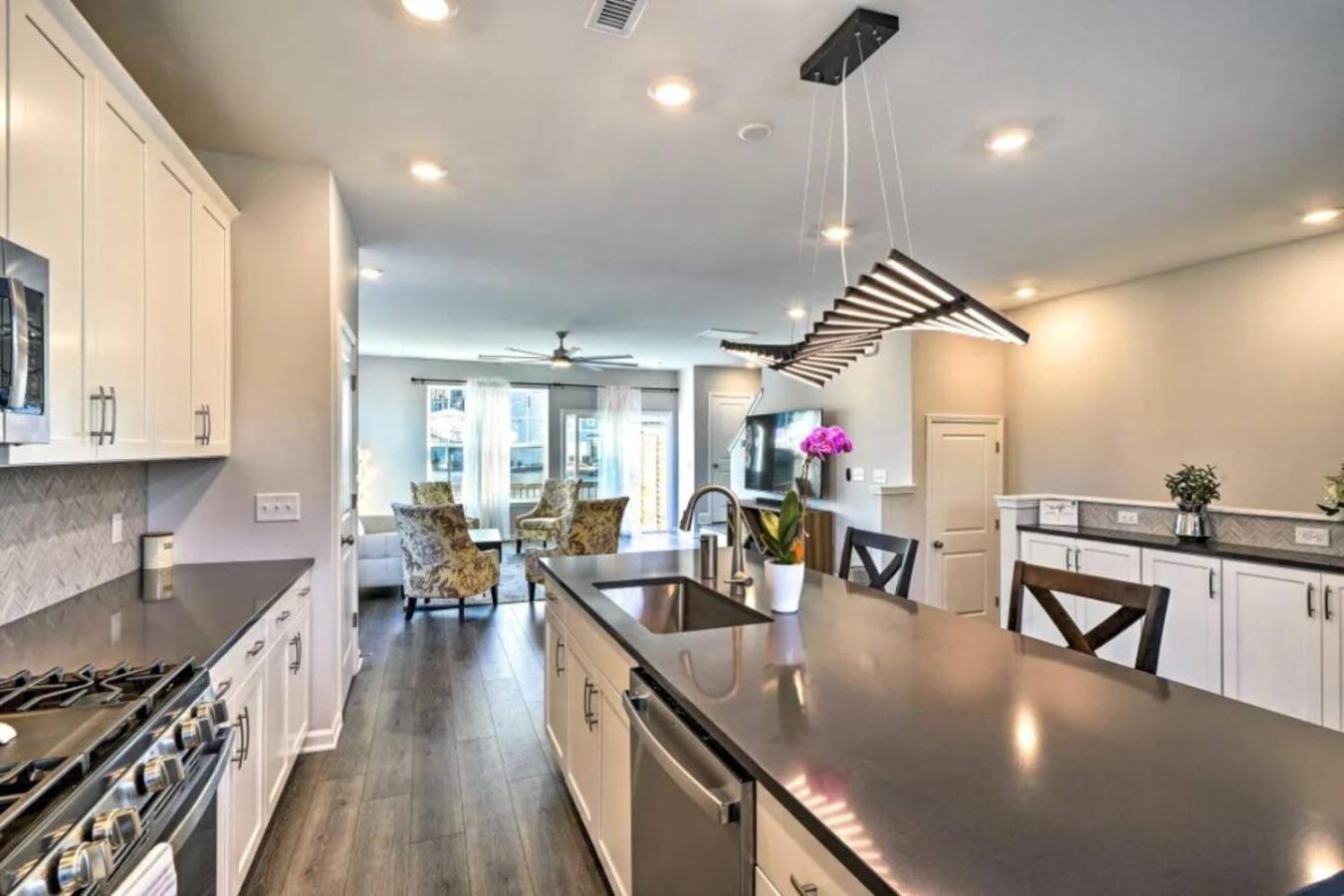 The Villas Buckingham 10 Mins To Rdu Airport Duke Downtown Durham Kültér fotó