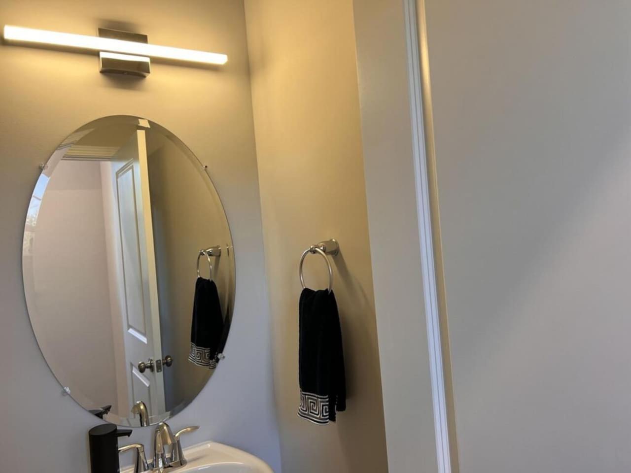 The Villas Buckingham 10 Mins To Rdu Airport Duke Downtown Durham Kültér fotó